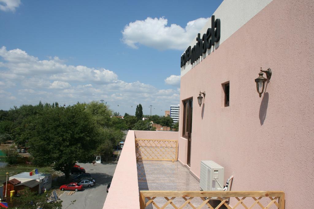 Hotel Mihaela ママイア エクステリア 写真